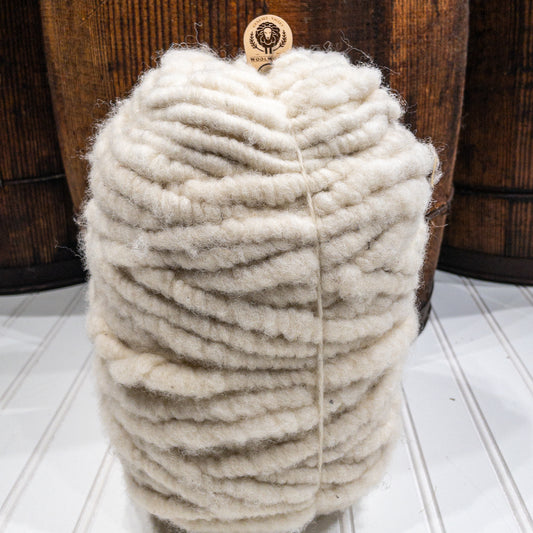 White Rug - Solid Yarn - 100% core-spun Wool