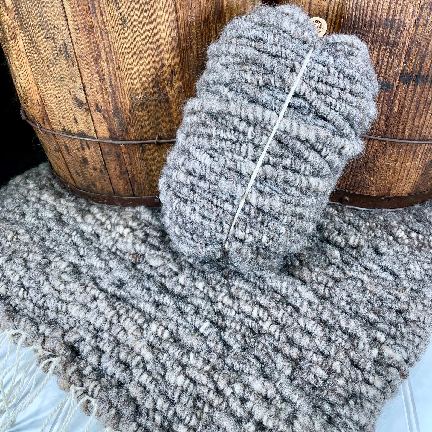 Med. Gray Rug - Solid